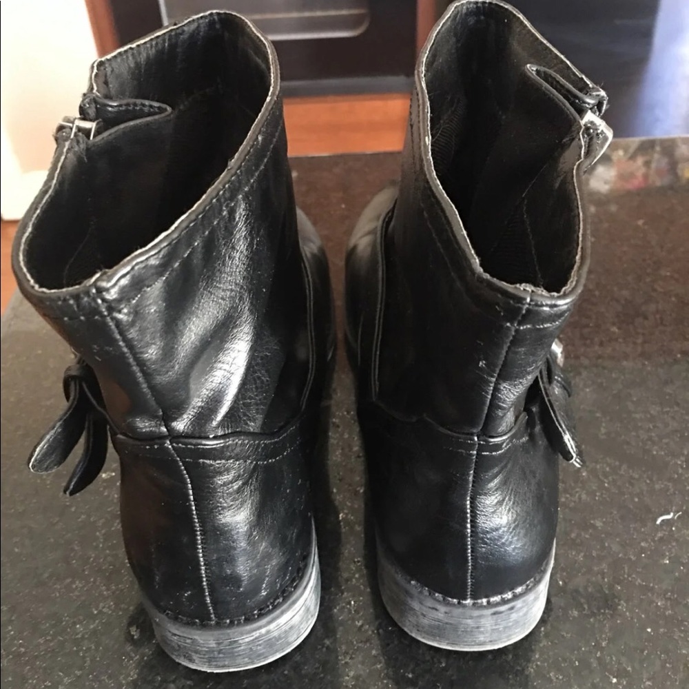 Cathy Jean low boots